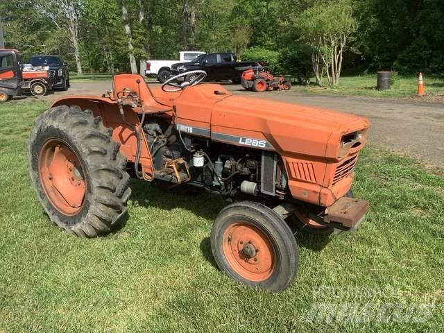 Kubota L285 Traktoriai