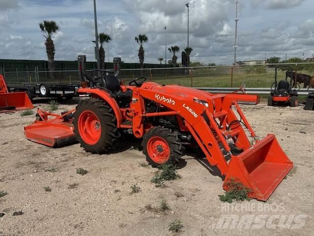Kubota L3302DT Naudoti kompaktiški traktoriai