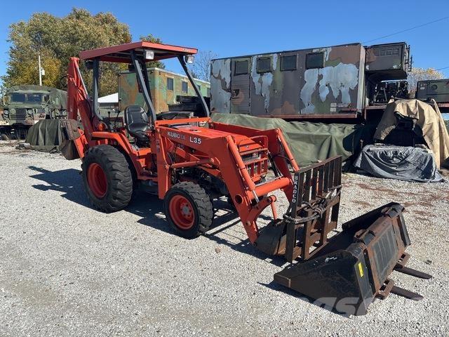 Kubota L35 Ekskavatoriniai krautuvai