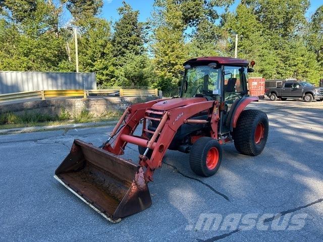 Kubota L5240 Naudoti kompaktiški traktoriai
