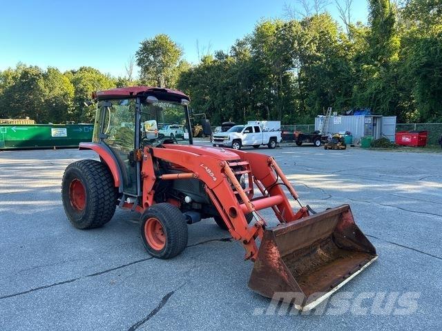 Kubota L5240 Naudoti kompaktiški traktoriai