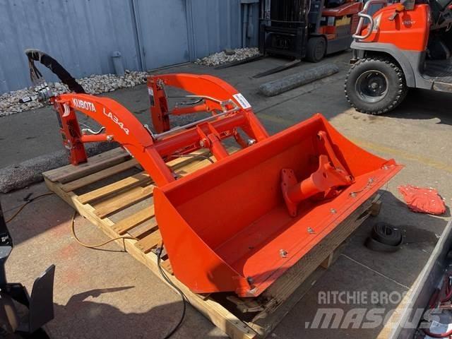Kubota LA344 Statyba - Kita