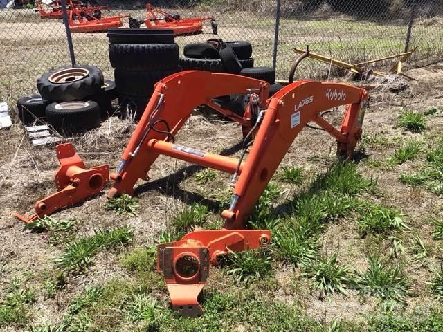 Kubota LA765 Statyba - Kita