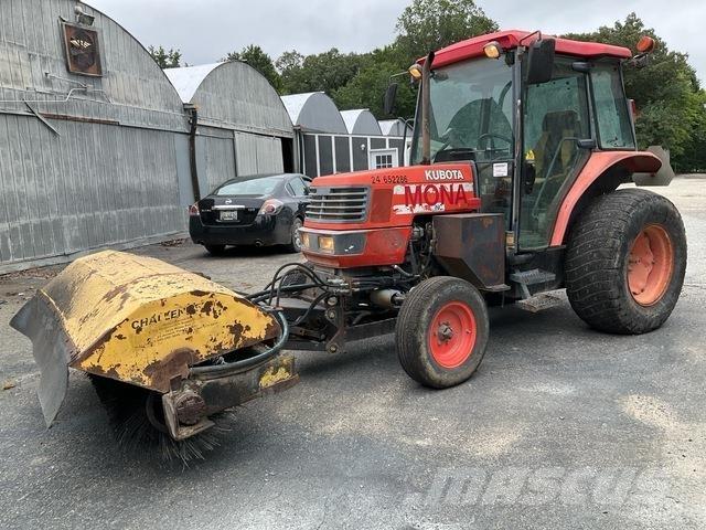 Kubota M4900 Traktoriai