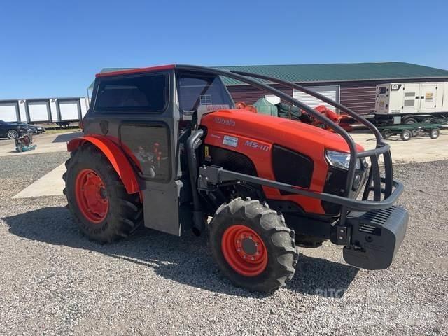 Kubota M5-111N Traktoriai