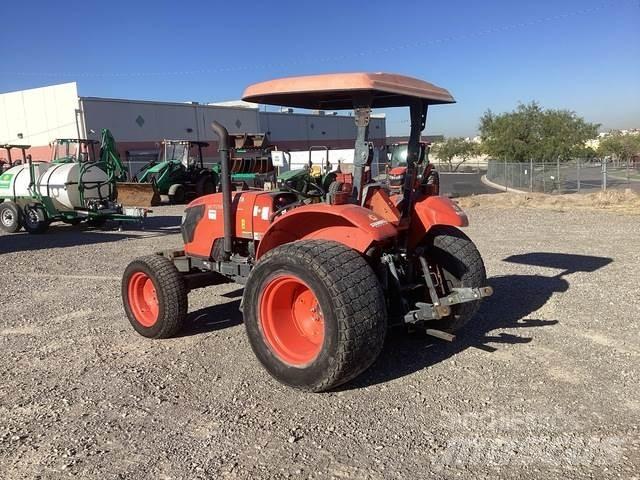 Kubota M7060D Naudoti kompaktiški traktoriai