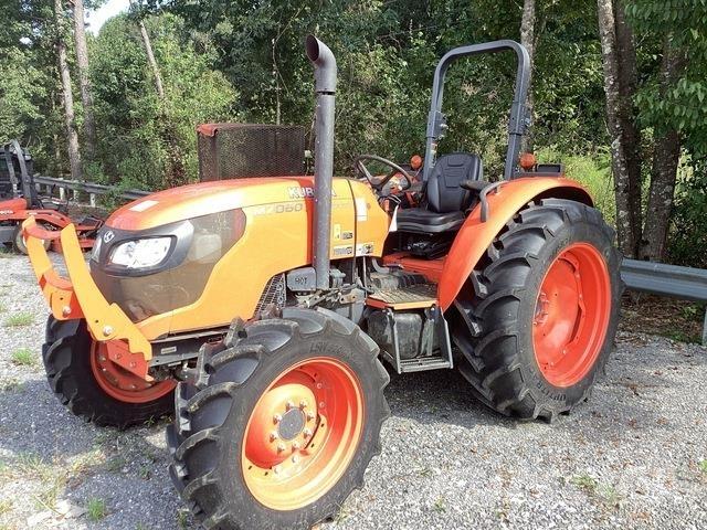 Kubota M7060HD Naudoti kompaktiški traktoriai