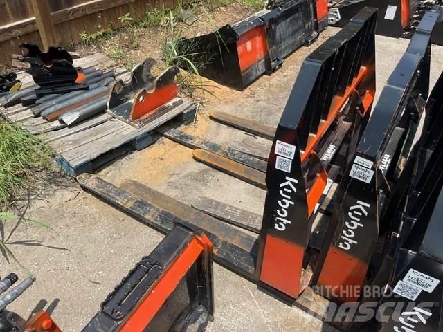 Kubota PFL4648 Statyba - Kita