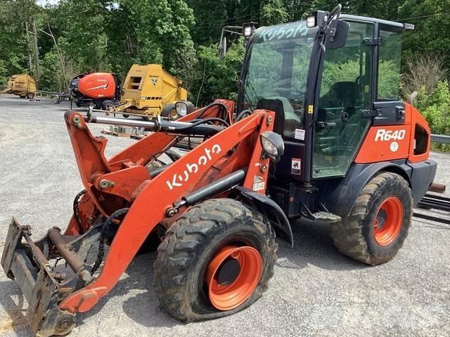 Kubota R640R43 Naudoti ratiniai krautuvai