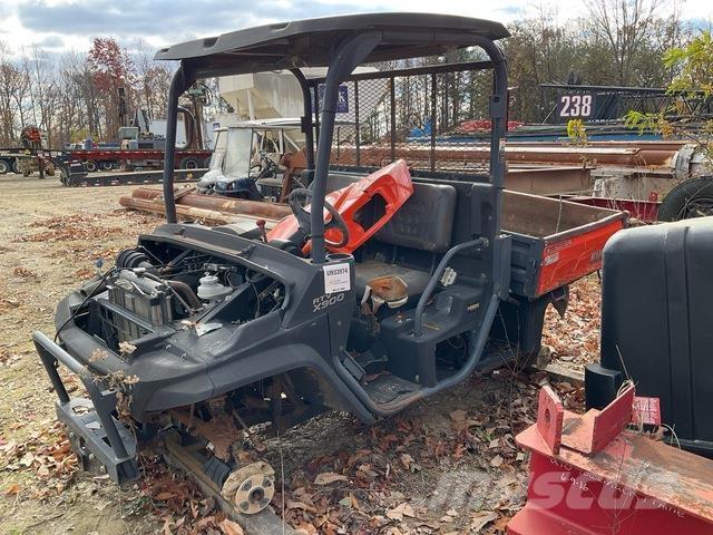 Kubota RTV-900 Specializuotos paskirties technika