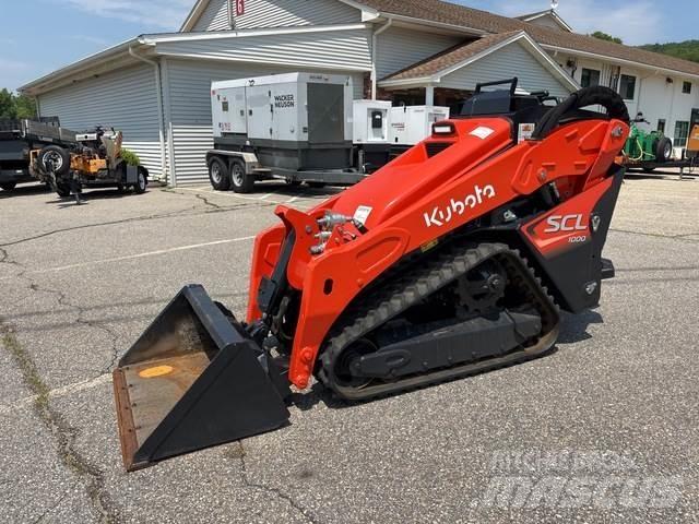 Kubota SCL1000 Krautuvai su šoniniu pasukimu