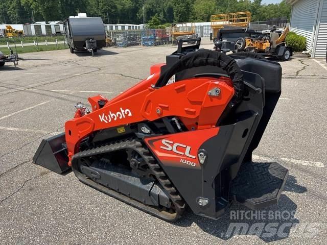 Kubota SCL1000 Krautuvai su šoniniu pasukimu