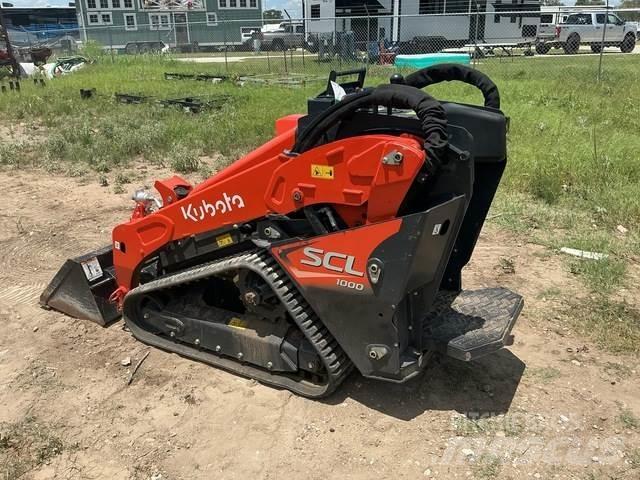 Kubota SCL1000 Krautuvai su šoniniu pasukimu