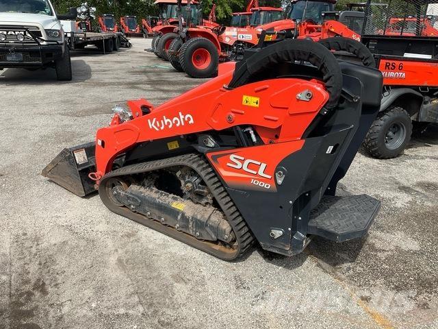 Kubota SCL1000 Krautuvai su šoniniu pasukimu