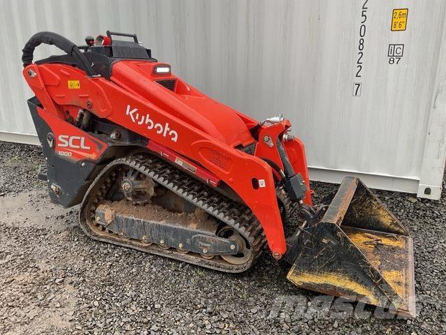 Kubota SCL1000 Krautuvai su šoniniu pasukimu