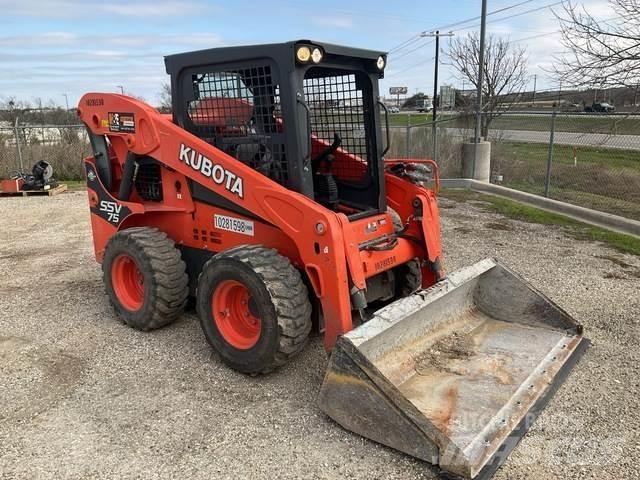 Kubota SSV75 Krautuvai su šoniniu pasukimu