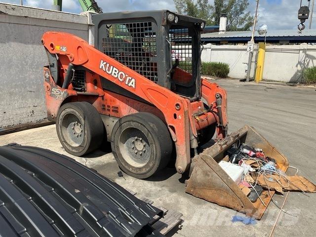 Kubota SSV75 Krautuvai su šoniniu pasukimu