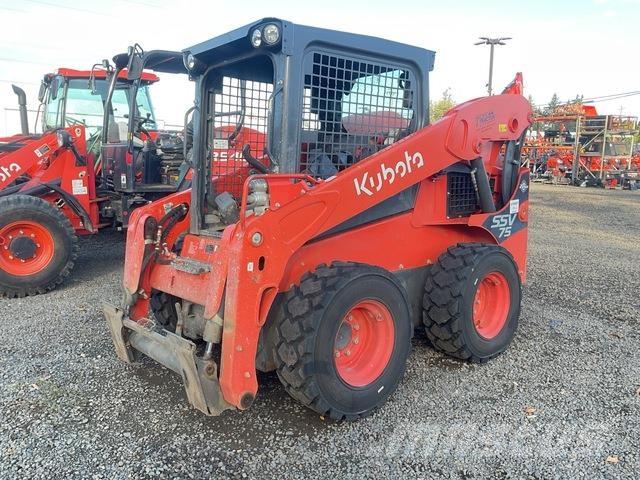 Kubota SSV75 Krautuvai su šoniniu pasukimu