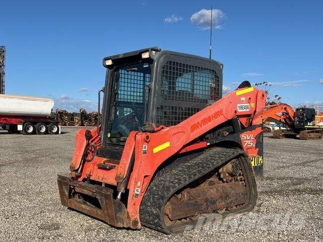 Kubota SVL75-2 Krautuvai su šoniniu pasukimu