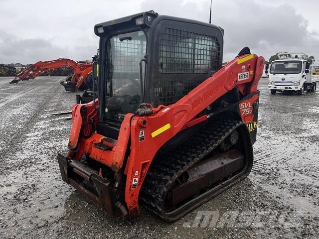 Kubota SVL75-2 Krautuvai su šoniniu pasukimu