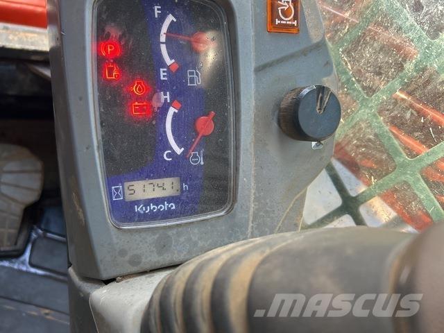 Kubota SVL75-2 Krautuvai su šoniniu pasukimu