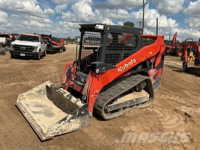 Kubota SVL75-3 Krautuvai su šoniniu pasukimu