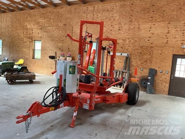 Kubota WR1600C Vyniojimo padargai