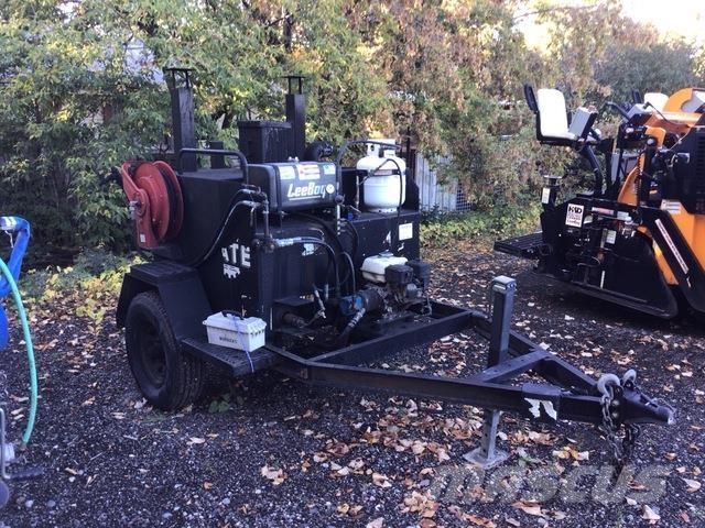 LeeBoy 250T Statyba - Kita