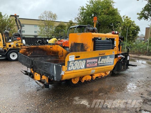 LeeBoy 5300 Asfalto klotuvai