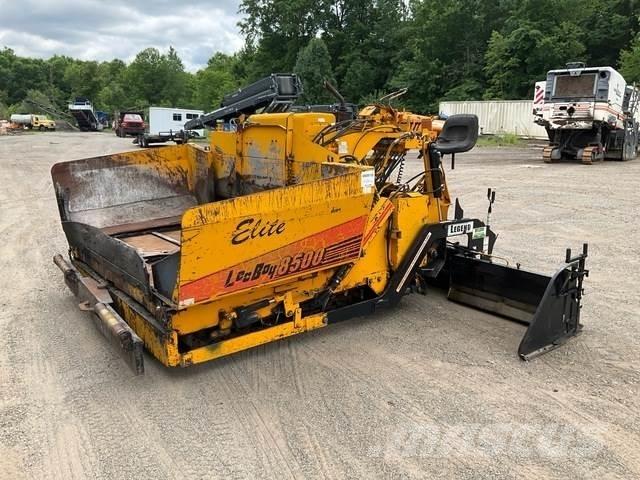 LeeBoy L8500T Asfalto klotuvai