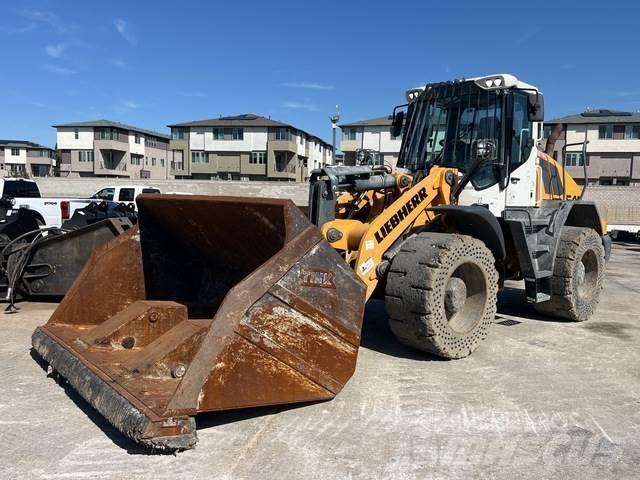 Liebherr L546 Naudoti ratiniai krautuvai