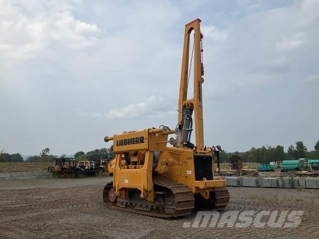 Liebherr RL54 vamzdžių klotuvų buldozeriai