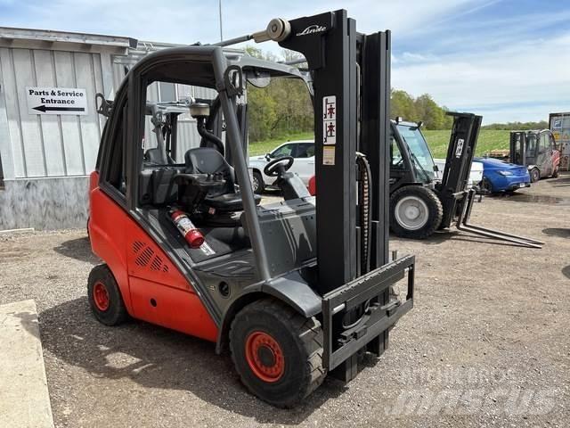 Linde H25D Statyba - Kita