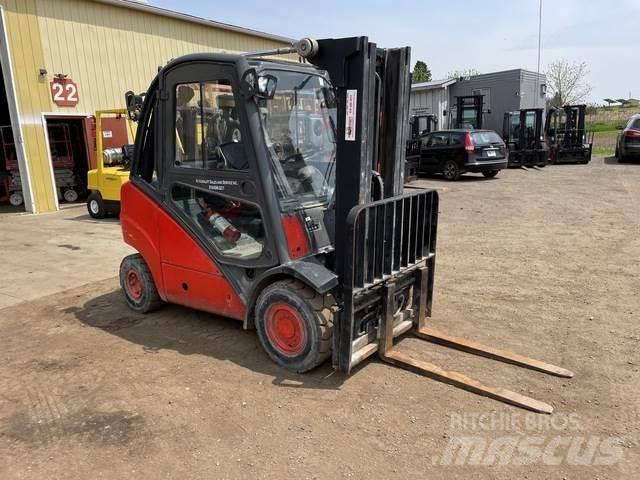 Linde H25D Statyba - Kita