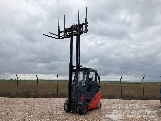 Linde H30T-01 Statyba - Kita