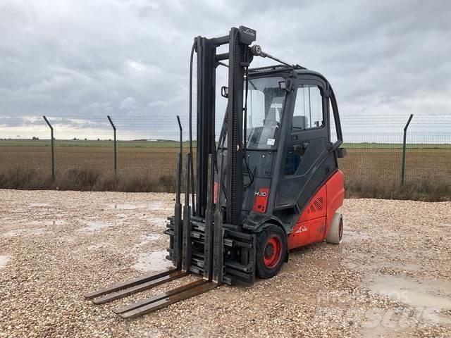 Linde H30T-01 Statyba - Kita
