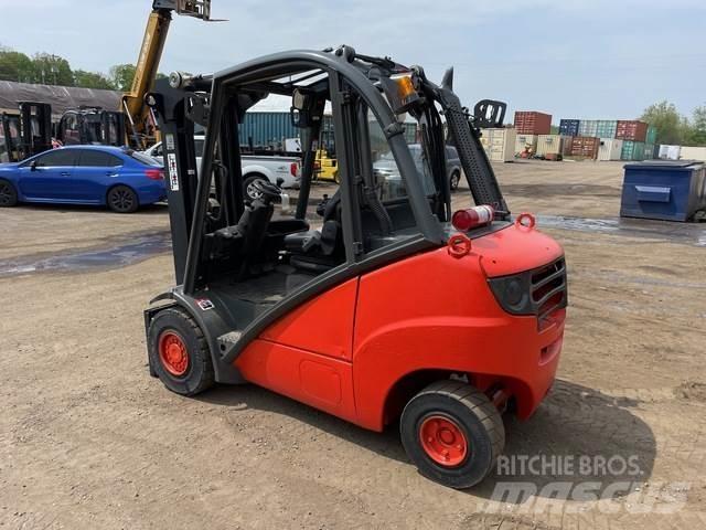 Linde H35D Statyba - Kita