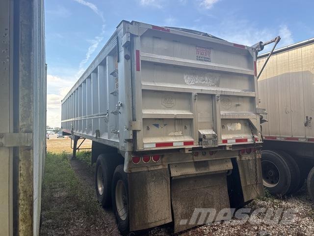 MAC  Savivartės priekabos