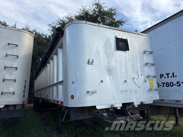 MAC  Savivartės priekabos