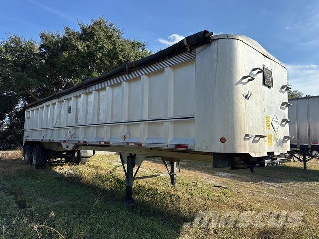 MAC  Savivartės priekabos