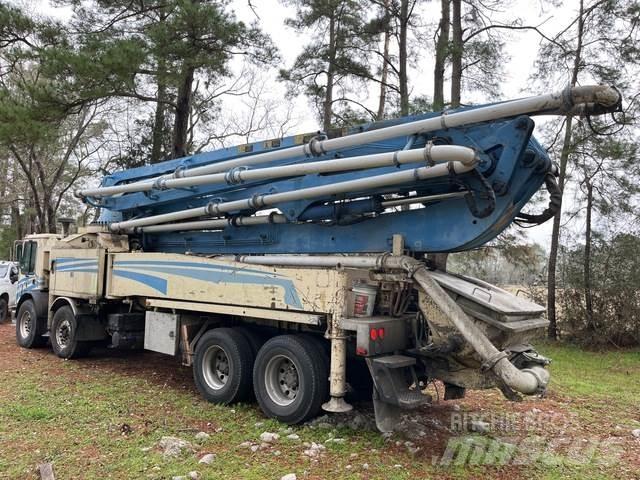 Mack 47M Betono siurbliai