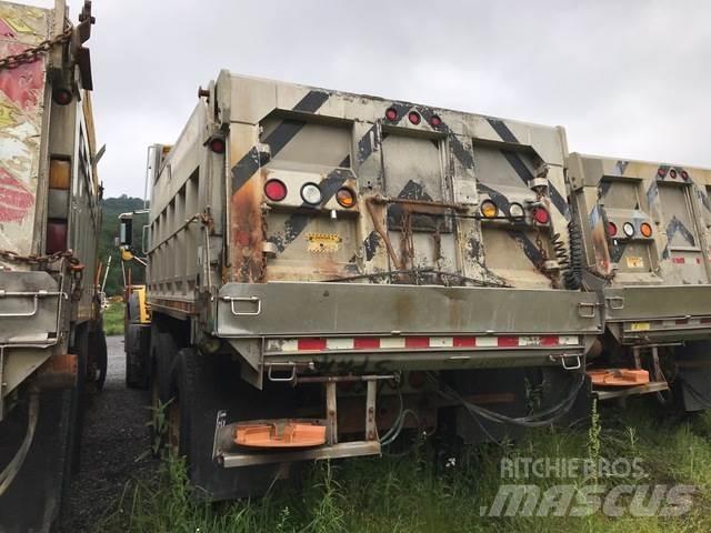 Mack 700 Sniego peiliai ir valytuvai