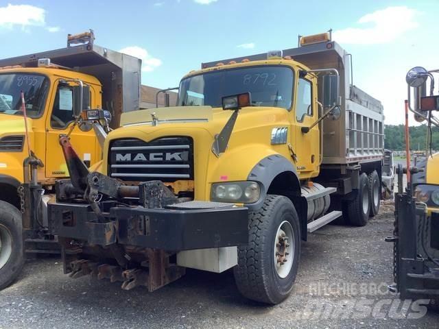 Mack 700 Sniego peiliai ir valytuvai