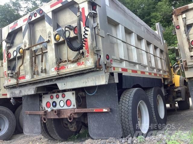 Mack 700 Sniego peiliai ir valytuvai