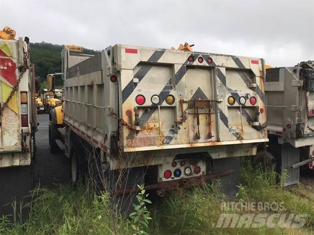 Mack 700 Sniego peiliai ir valytuvai