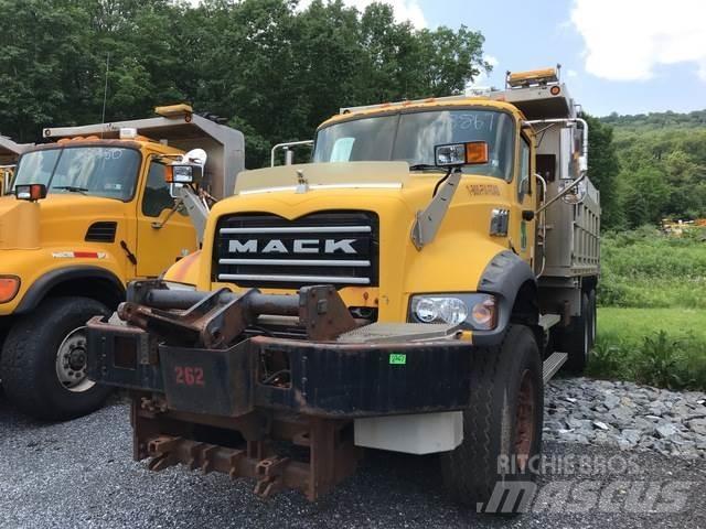 Mack 700 Sniego peiliai ir valytuvai