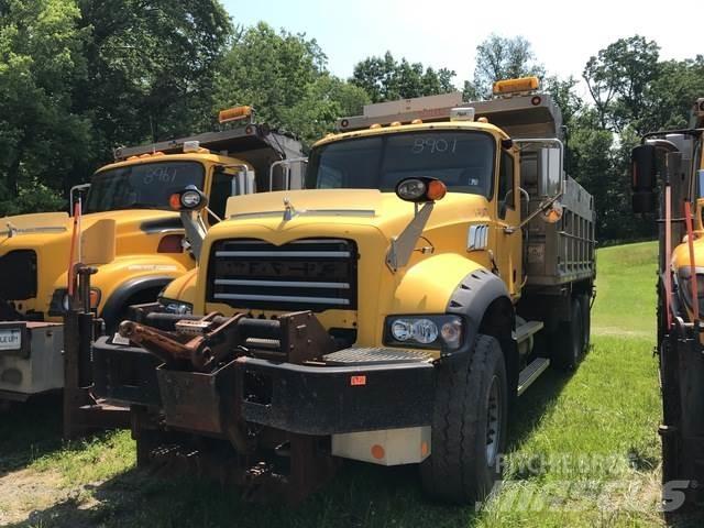 Mack 700 Sniego peiliai ir valytuvai