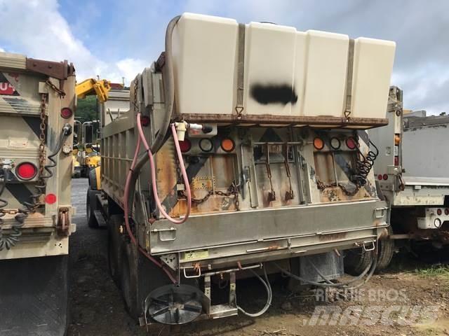 Mack 700 Sniego peiliai ir valytuvai