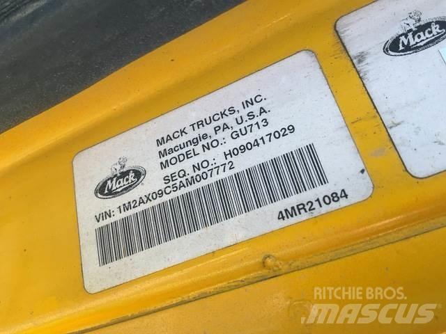 Mack 700 Sniego peiliai ir valytuvai