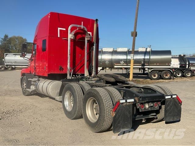 Mack AN64T Naudoti vilkikai